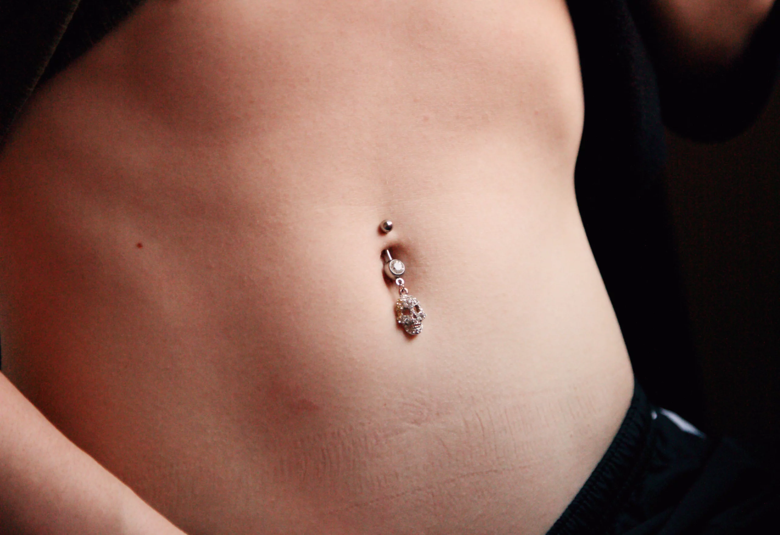 Bauchnabelpiercing in Berlin: Sicherheit, Stil und Service