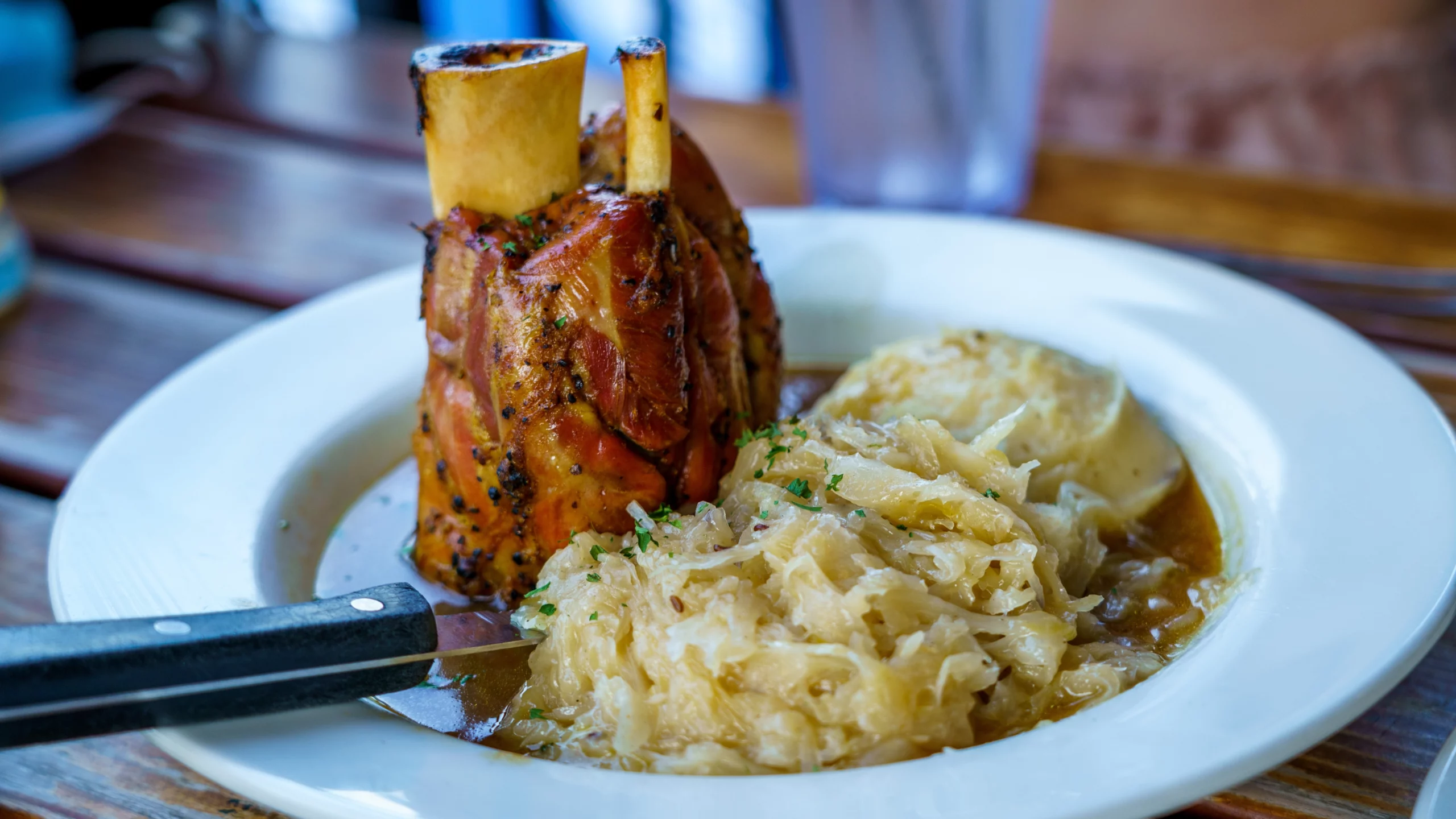 eisbein-schweinshaxe